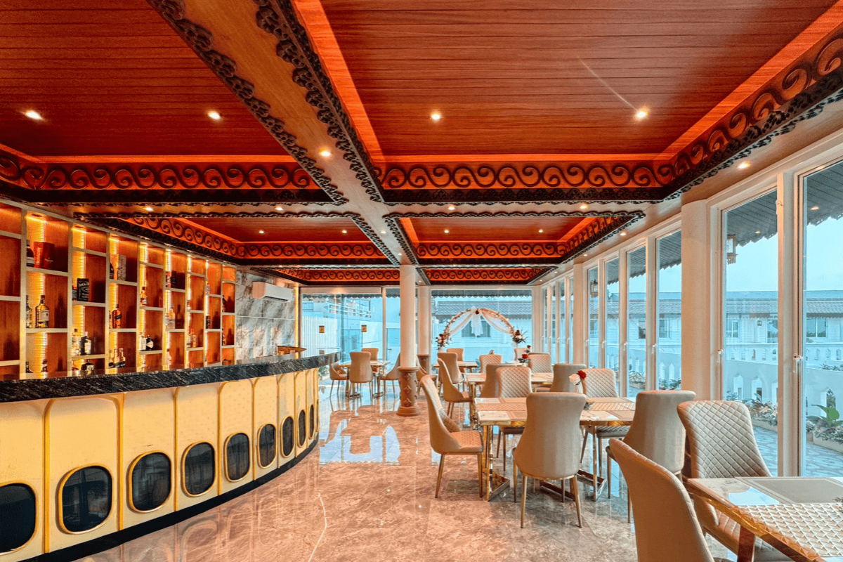 VIP Rooftop Bar | Relaxing Rooftop Lounge at Quality Beach Resorts and Spa Patong